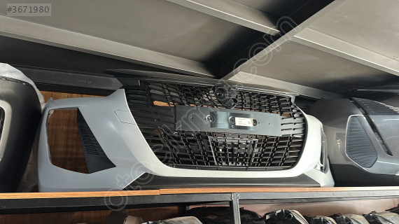 Peugeot 208 ön tampon dolu en son kasa bütün parçaları mevcut