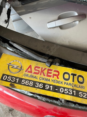 Corsa d bagaj kapağı silgi kolu