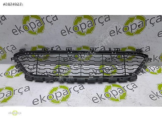 BMW 1 SERİSİ 2011 2015 F20 LCİ ÖN TAMPON ORTA IZGARA 51118060284