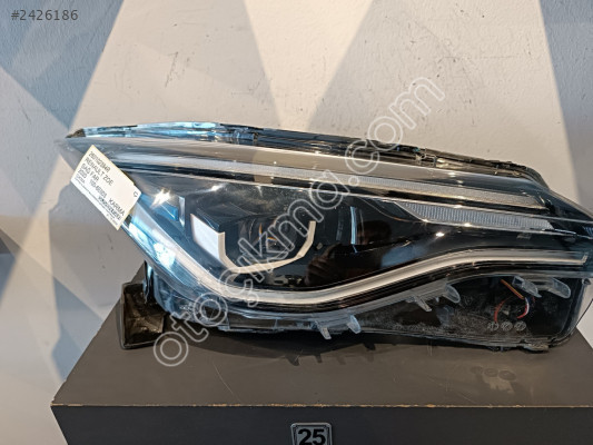 RENAULT ZOE SAĞ FAR 2020 100-6E003 260102384R Ç