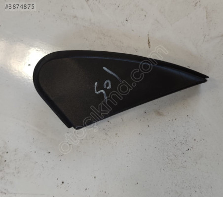 TOYOTA COROLLA KAPLAMA PLASTİĞİ 60118-02140