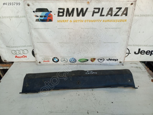 KİA CERATO KİLİT KARŞILIĞI BAGAJ PLASTİĞİ