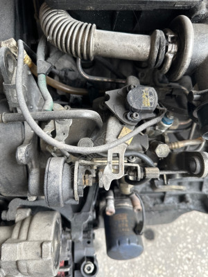 Peugeot partner 1.9D lucas delphi mazot pompası pompa 1.9 D