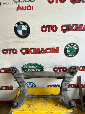 MERCEDES W204 TRAVERS