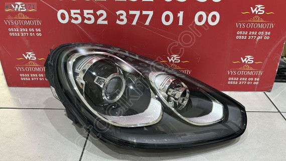 2016-2019 Porsche Cayenne 958  Sağ Ön Far 7p5941752F