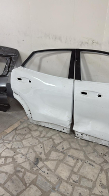 FORD PUMA SAĞ ARKA KAPI