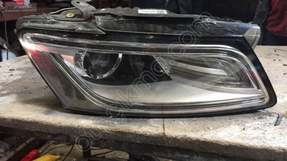 AUDİ Q5 ORJİNAL ÇIKMA SAĞ FAR