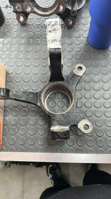 Aks Taşıyıcı Ön Sol VEKA 53-2104L GETZ ÖN