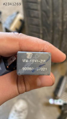 90080-87021 toyota yaris 2015 model 4 dişli röle
