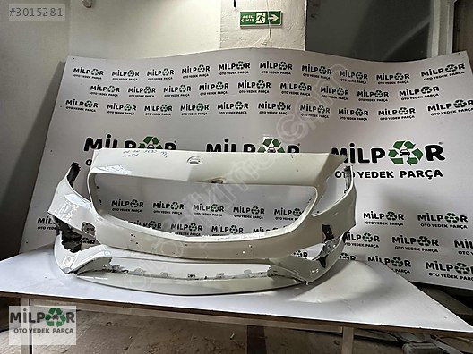 MERCEDES A SERİSİ W176 AMG ÖN TAMPON ORJİNAL a1768851600