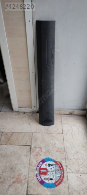 AUDİ Q3 KAPI ÇITASI