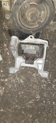 Mazda 3 motor kulağı