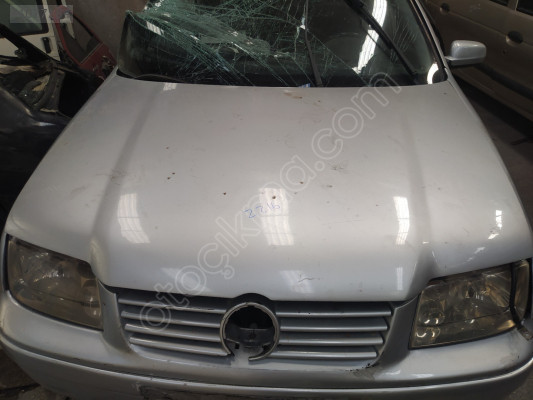 ÇIKMA VW BORA MOTOR KAPUTU 2216