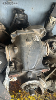 BMW E90 LCİ 335D 2.81 ARKA DEFRANSİYEL