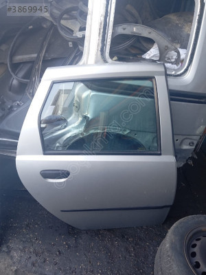 FIAT PUNTO 1 SAG ARKA KAPI MERT OTO