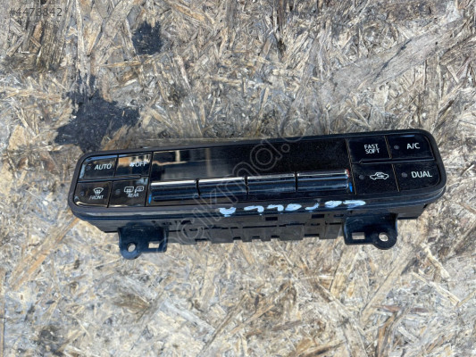 TOYOTA COROLLA KLİMA KONTROL PANELİ