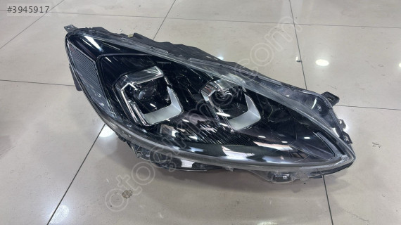 FORD KUGA FULL LED SAĞ FAR DOLU