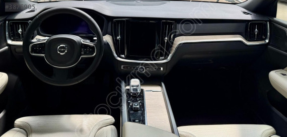 VOLVO S60 B5 TORPİDO SET HATASIZ ÇIKMA EGE OTOMOTİV