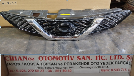NISSAN QASHQAI PANJUR KAMERALI 2014-2016 ÇIKMA KROMDA ÇATLAK VAR