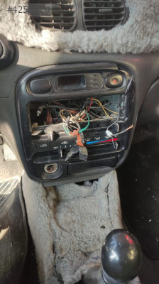 HUYNDAİ ACCENT 99 MOEL ORTA KONSOL