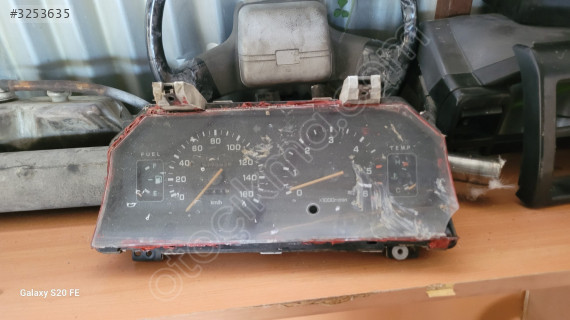 Mitsubishi l300 1998 km saati