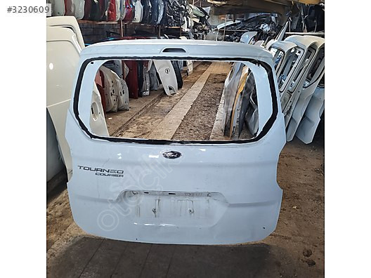 FORD CURUER BAGAJ KAPAGİ ORJİNAL NOKTA HASARLI ÇİLEK OTO ÇIKMA