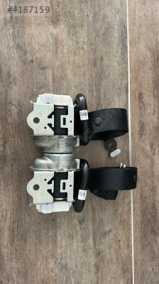 2017 MERCEDES W205 C KASA ARKA EMNİYET KEMERLERİ ADET