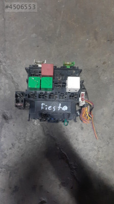 Fort fiesta sigorta kutusu