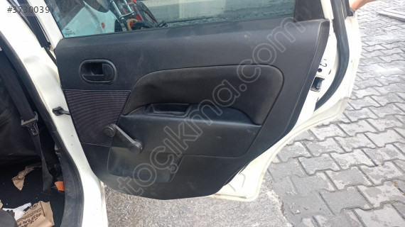 ford fiesta sağ arka kapı döşemesi