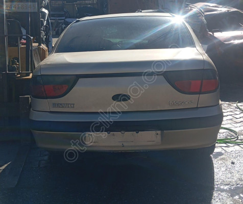 renault megane 1 arka tampon