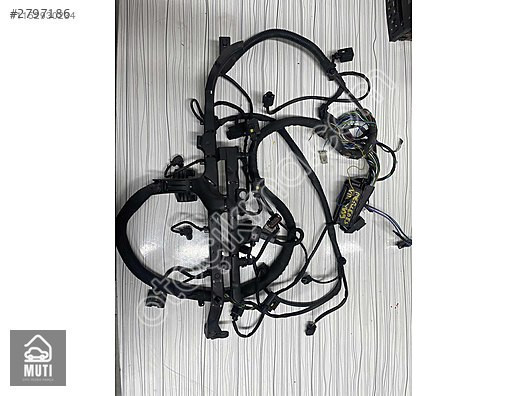Mercedes w639 sprinter 2.2 cdi motor tesisatı A0001501415