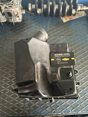 OPEL CORSA D BENZİNLİ HAVA FİLTRE KUTUSU ORJİNAL GM 13248906