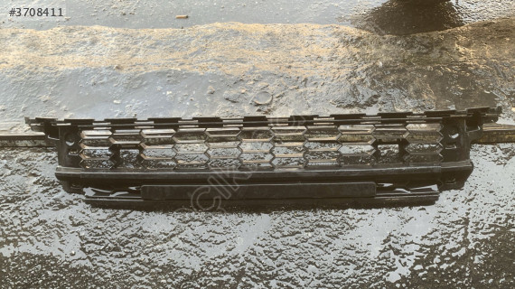 565853677 orijinal hatasız skoda kodiag ön tampon orta ızgara