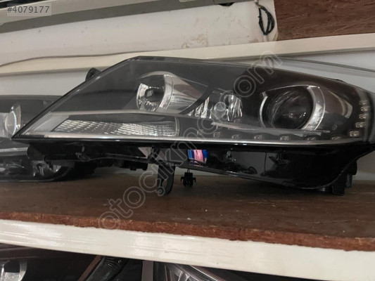 VOLKSWAGEN PASSAT SOL ÖN FAR