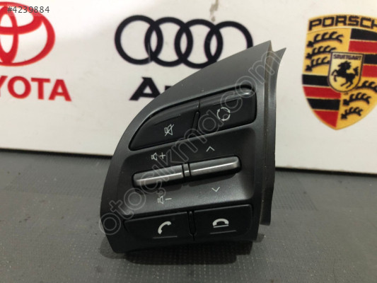 Orjinal Hyundai i20 Direksiyon Düğmesi - Oto Çıkma Parçalar