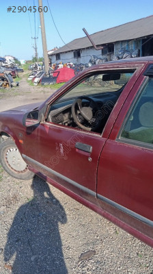 Renault 19 sol ön kapı yedek parça
