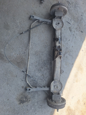 Renault 12 Arka dingil