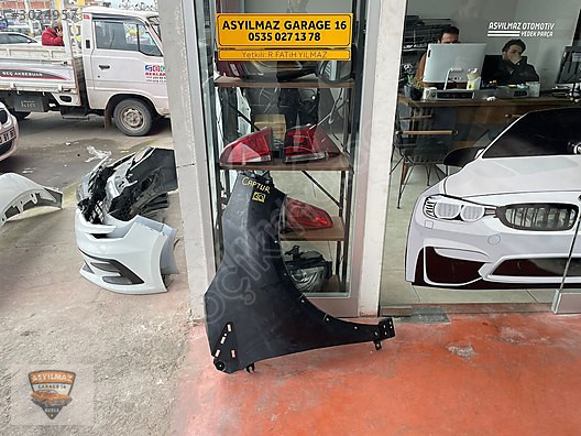 CAPTUR SAĞ ÖN ÇAMURLUK
