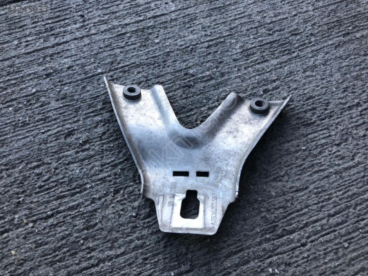 MERCEDES GLC W253 SOL TAMPON BRAKETİ 2536201600