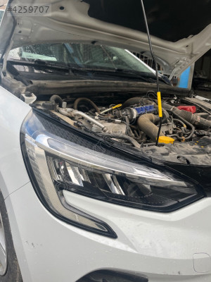 RENAULTE CLIO 5 SAĞ ÖN FAR HATASIZ SÖKME