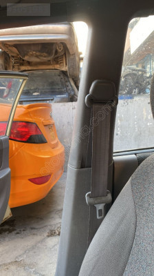 Milenyum admira sağ ön orta direk plastiği