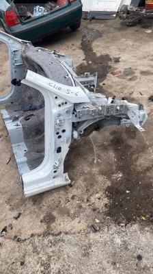 Clio 5-6 sağ podye sacı