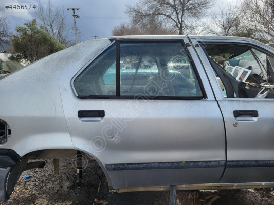 Renault r19 sağ arka kapı
