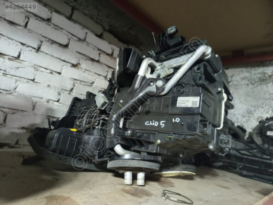 RENAULT CLİO 5 1,0 KALORİFER KAZANI