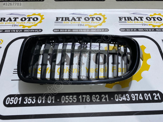 BMW 3 Serisi F30 Sol Böbrek Panjur Piano Black