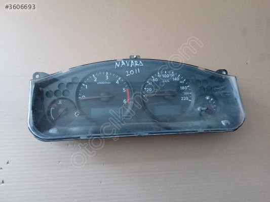 nissan navara 2011 4x2 gösterge/km saati (son fiyat)