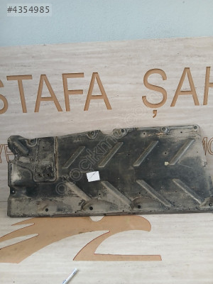 MERCEDES  W246 B SERİ  TABAN HALISI