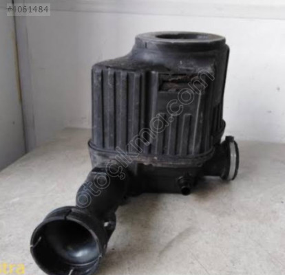 Peugeot 106 1.4 benzinli hava filtresi  1420H0