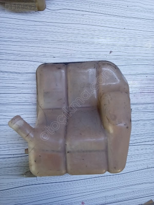 FORD Focus 2002-2004 2.0 Benz Radyatör Yedek Su Dep. 98AB8K218AK