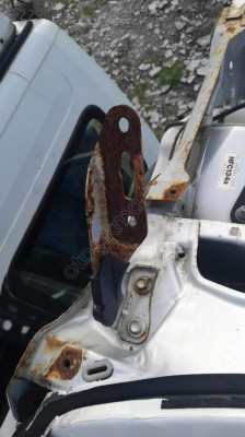 Honda hrv kaput menteşe çift çıkma
